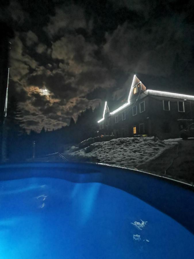 Chata Pod Studnicnou Pec pod Snezkou Exterior foto