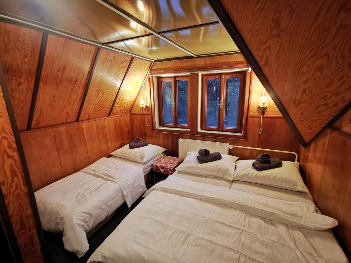 Chata Pod Studnicnou Pec pod Snezkou Exterior foto