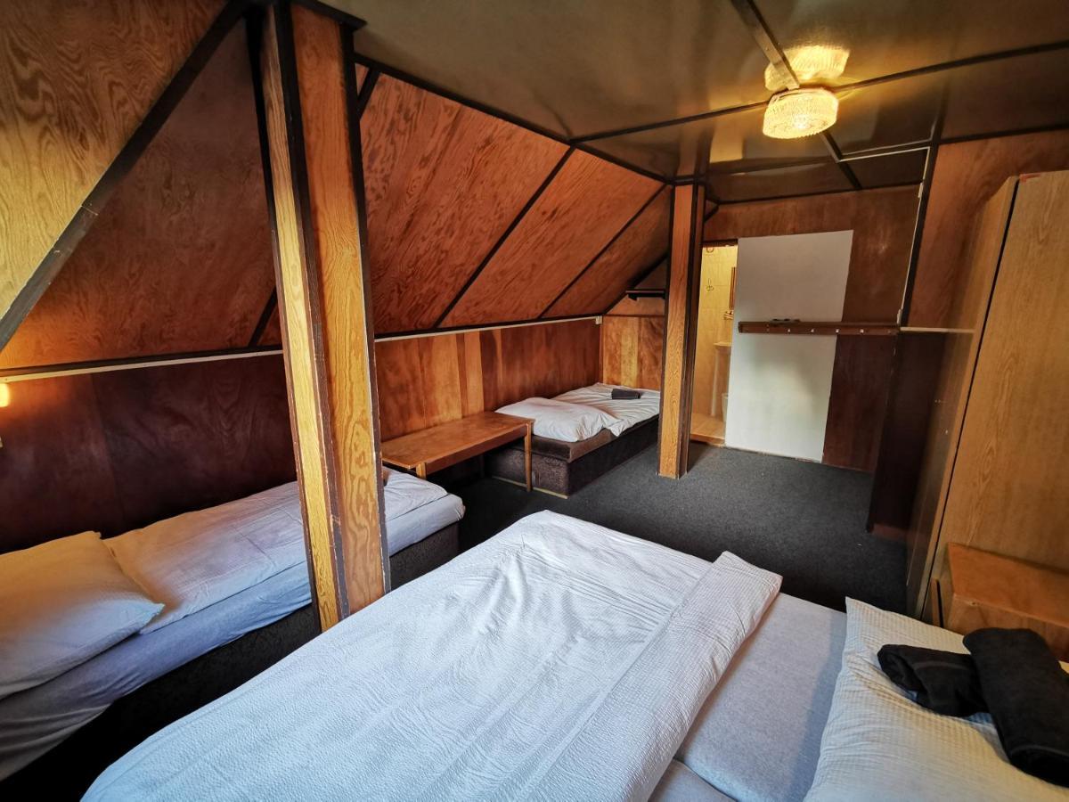 Chata Pod Studnicnou Pec pod Snezkou Exterior foto