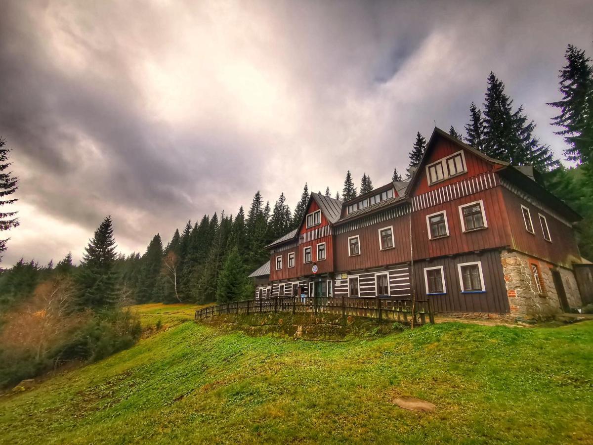 Chata Pod Studnicnou Pec pod Snezkou Exterior foto