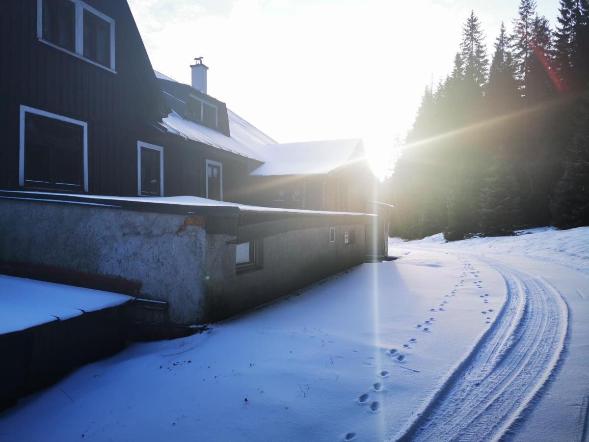 Chata Pod Studnicnou Pec pod Snezkou Exterior foto